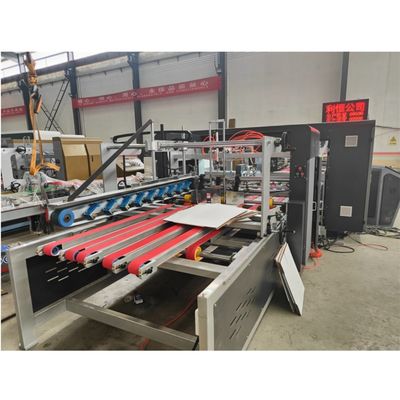 30-150 mm Nagel afstand bereik nauwkeurigheid Aanpassing Karton Naaien Stapeling Machine