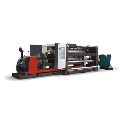 Fabriek voor de productie van vingerloze karton met papiervormmachine