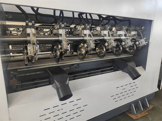 NC Slitter Scorer Machine voor gegolfd karton 130mm Min Scorer Breedte 10KW Kracht