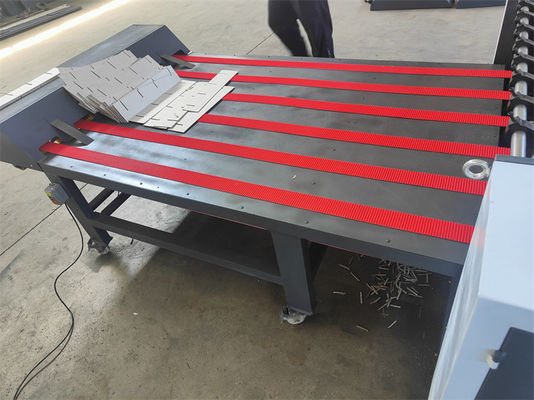 Geaffineerde kartonnen splitsing Slotter Kartonnen doos Machine maken van papier Machine vormen