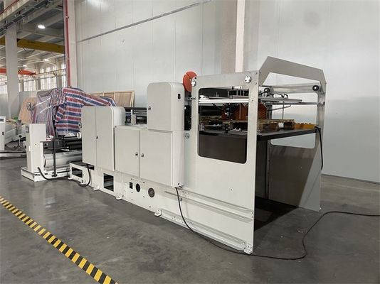 Servogestuurd papierbladsnijmachine voor het nauwkeurig snijden van papierplaten uit rollen