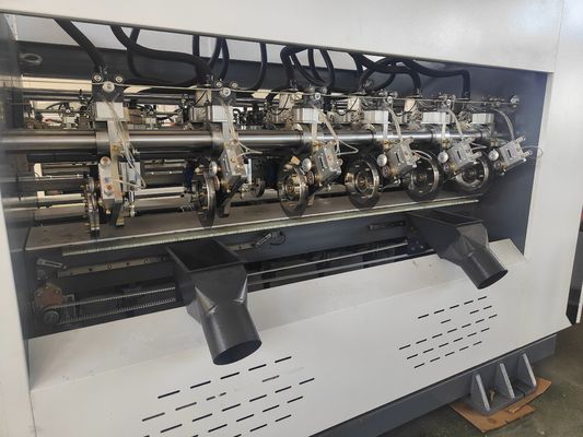 1800-2200mm Max Slitting Size Thin Blade Cardboard Slitter Scorer Machine voor het snijden