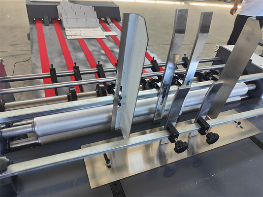 380V golfkarton slotter karton doos slotmachine voor max.diepte van slot 150mm