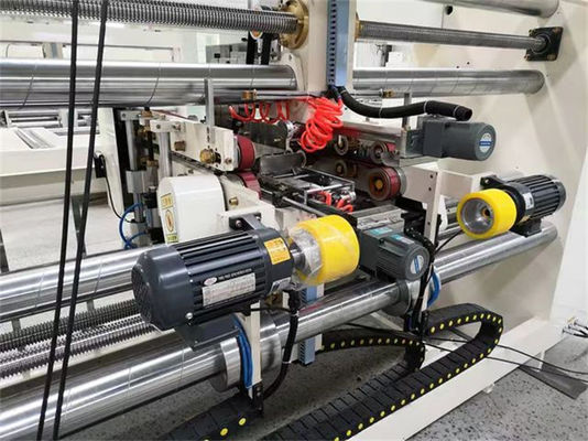 Semi-automatische dubbele nagelstickmachine voor kartonnen verpakkingen