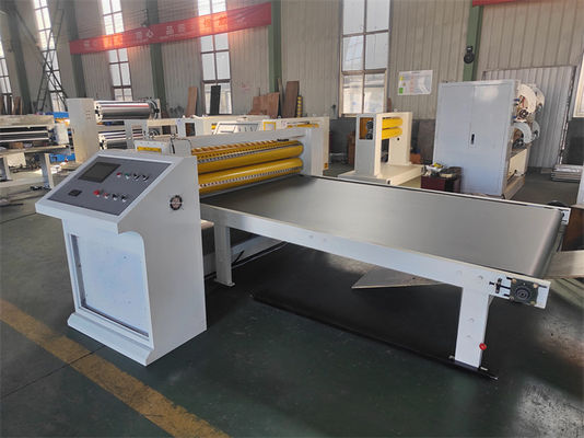 Automatische karton NC-snijmachine voor de productie van dubbellagig gegolfd karton