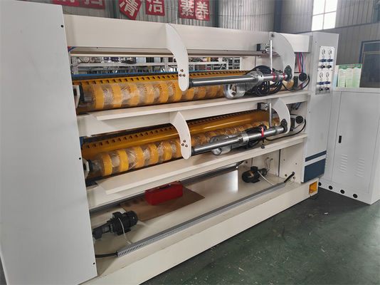 Dubbele lagen NC-plaatmachine voor het snijden van papierfunctie voor 6000 mm spoorlengte
