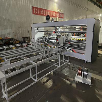 Halfautomatische dubbelgewrichtsteekmachine voor het naaien van kartonnen dozen en kartonnen dozen
