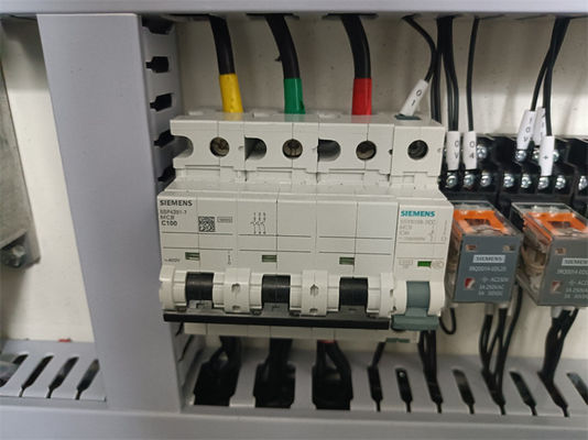 Verrassing Carton Box Cut Off Machine voor gegolfde karton Machine Productie Lijn