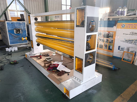 5900x2100x2300mm Nc-snijmachine voor het bouwen van golfkarton