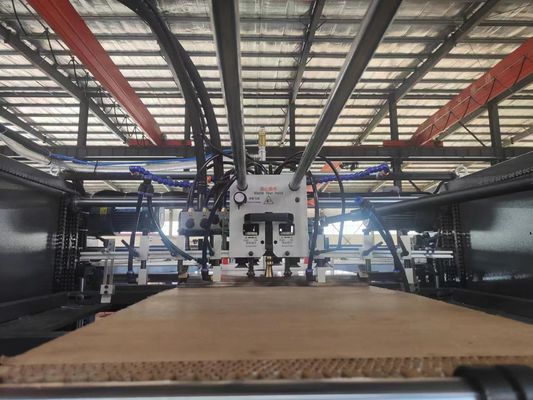 Aanpasbare laminaatmachine voor gegolfde platen voor uw klantvereisten