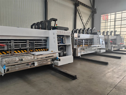 Geaffineerde kartonnen doos Flexo-drukmachine met 4 kleuren en automatische vouwlijm