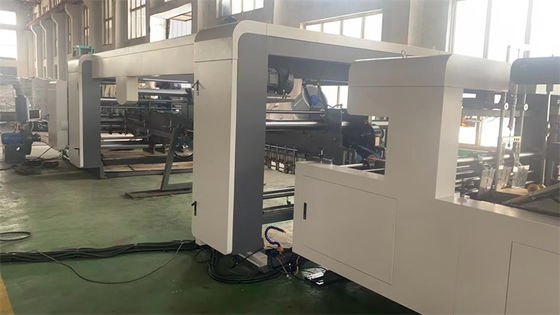 Automatische gewalste kartonnen doos Flexo drukmachine met automatische folder Gluer gemaakt