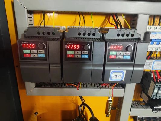 380V spanningsgolfpapier laminatie machine voor maatwerk productie behoeften