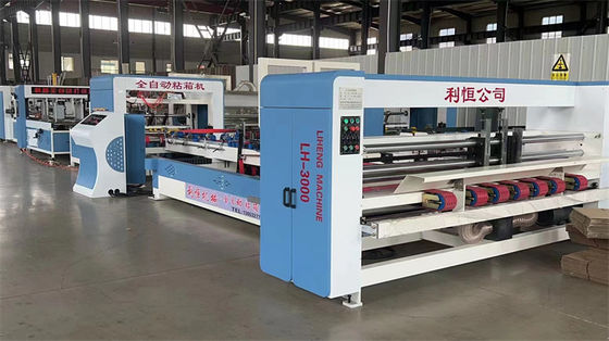 High Speed Gluing Stitching Machine voor het vouwen van gegolfde kartonnen dozen All in one made