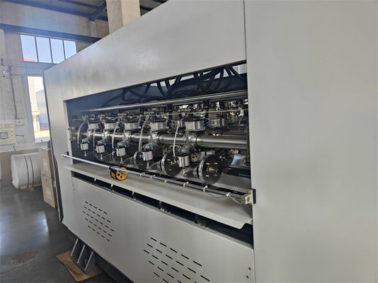 Computerslijpmachine voor het snijden Nc Thin Blade Slitter Scorer met stapelmachine voor gegolfd
