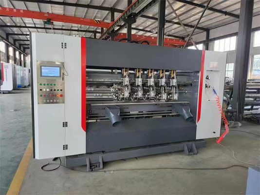Op maat gemaakte kartonnen golvende dunne lemmen slitter scorer machine voor 380V spanning