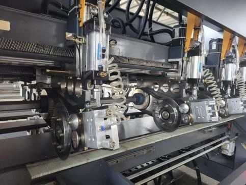 Flexible Thin Blade Slitter Pressing Cutting Machine De ultieme oplossing voor het vormen van papier