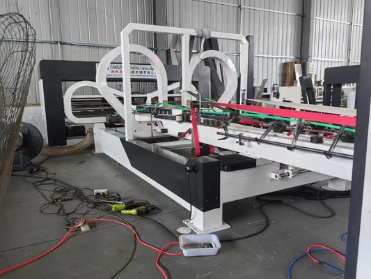 Kleefmachine voor de vraag van klanten Automatische folder Gluer Stitcher Karton Stitching