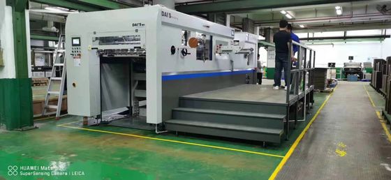 Automatische voedingsmachines voor het snijden van matrijzen voor restaurants Karton karton papierverpakkingen