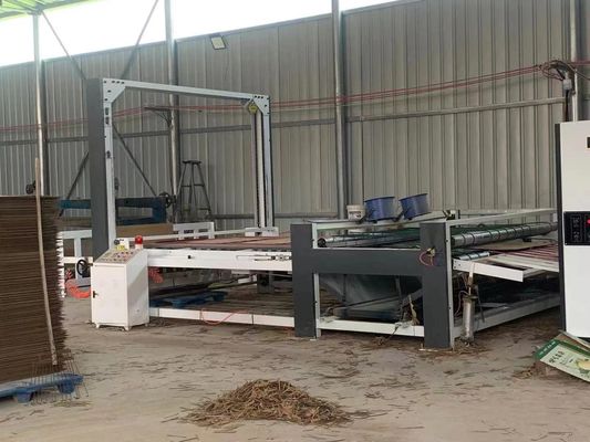 Kartonnen Verpakkingsvorm Nieuwste grooving Flexo-snijmachine met textiel auto stapler