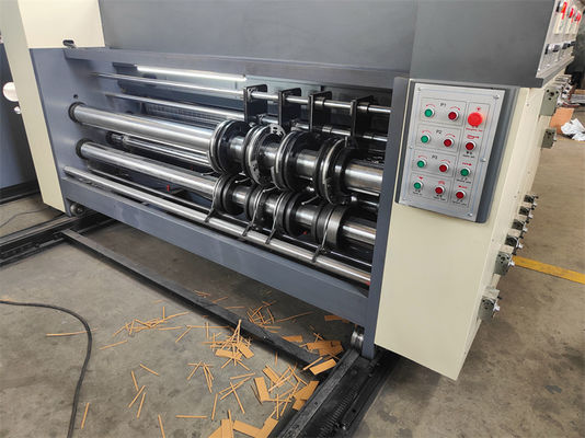 Hoog effectieve ketenvoeding Flexo printer Slotter Die Cutter voor gegolfde doos maken
