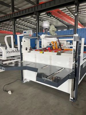 Ontwerp semi-automatische vouwlijmmachine voor karton ontvouwen afmetingen 600 * 300 mm
