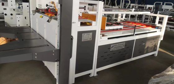 600*300mm Min. Afmetingen Karton ontvouwbaar Auto Glue Box Verpakkingsmachine met lijm
