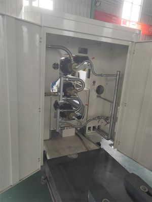 Automatische machine voor de productie van golfkarton