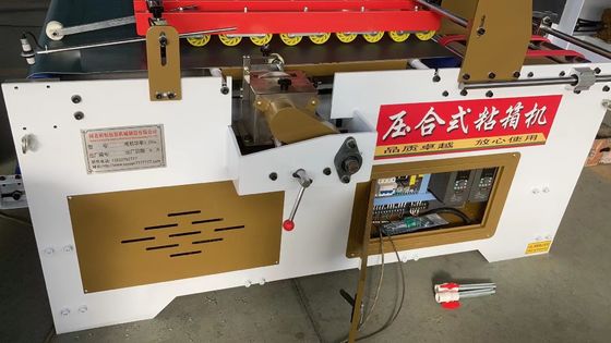 Halfautomatische folderglueermachine voor kartonnen doos Verbeter uw productie-efficiëntie