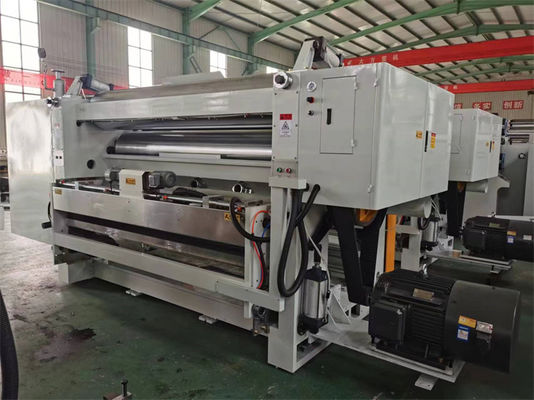 1200*960*2200mm Boerderijen 2 Ply Automatische eenzijdige machine Hydraulische molen rolstand machine Karton