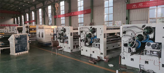 LiHeng 5 Ply Carton Making Machine Automatische gegolfde karton productielijn 4500 KG