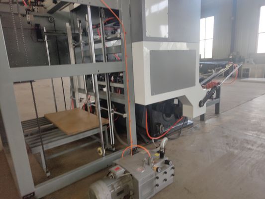 Automatische strijksnijmachine voor pizza- en fruitdozen 3000 kg