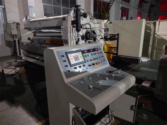 Ontwerp Semi-Automatische 2 lagen gegolfde platen enkelzijdige productielijn Machine 380V