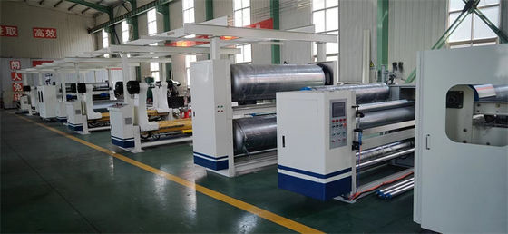Machine voor het maken van 3voudige gegolfde kartonnen kartonnen dozen met een snijlengte van 300 mm-9999 mm