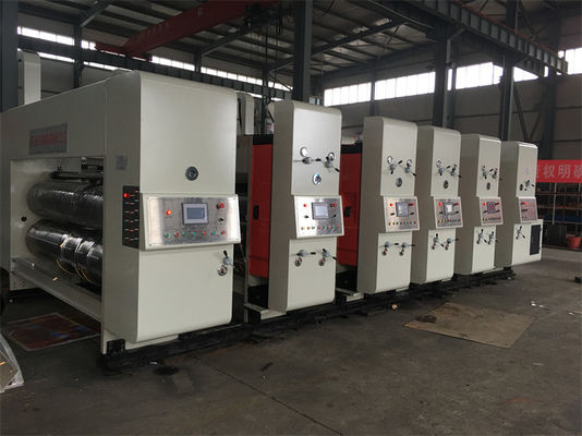Kleinschap Intelligent Control Flexo Printing Slotting Geaffineerde kartonnen doos maken machine