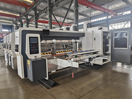 Vervaardigingsfabriek Automatische Flexoprinting Slotting Die Cutting Geaffineerde kartonnen doos maken machine
