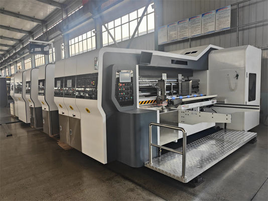 1800 kg Automatische Flexo 4 Kleuren Printer Slotter And Die Cutter Grofbord Printmachine