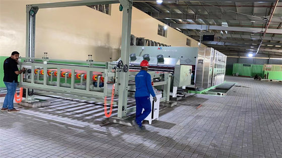 380V Hoog snelheids gegolfde kartonnen doos Water-ink printing Slotting Die Cutting Machine 2 3 4 5 6 Color Flexo Printing Machine