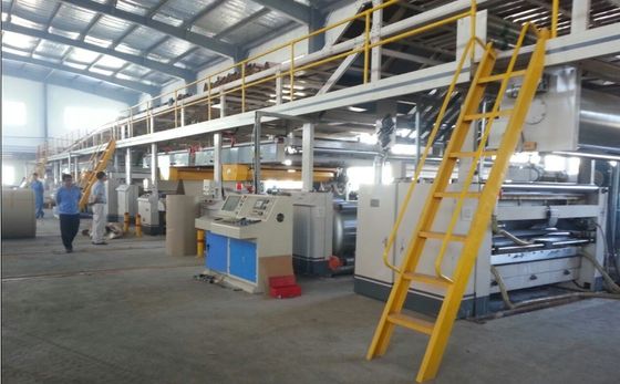 1400-2800mm 2 Ply 3 Ply 5 Ply Gekrompen E Fluit Karton Doos Karton maken